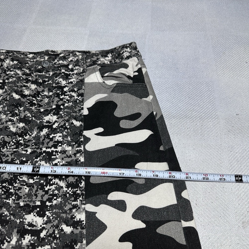Akira Cargo Pants Womens‎ Multi Camo Baggy Wide Leg High Rise Y2K Streetwear - Picture 11 of 15